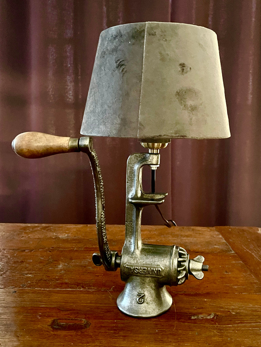 Lampe Industrielle Hachoir américain rare