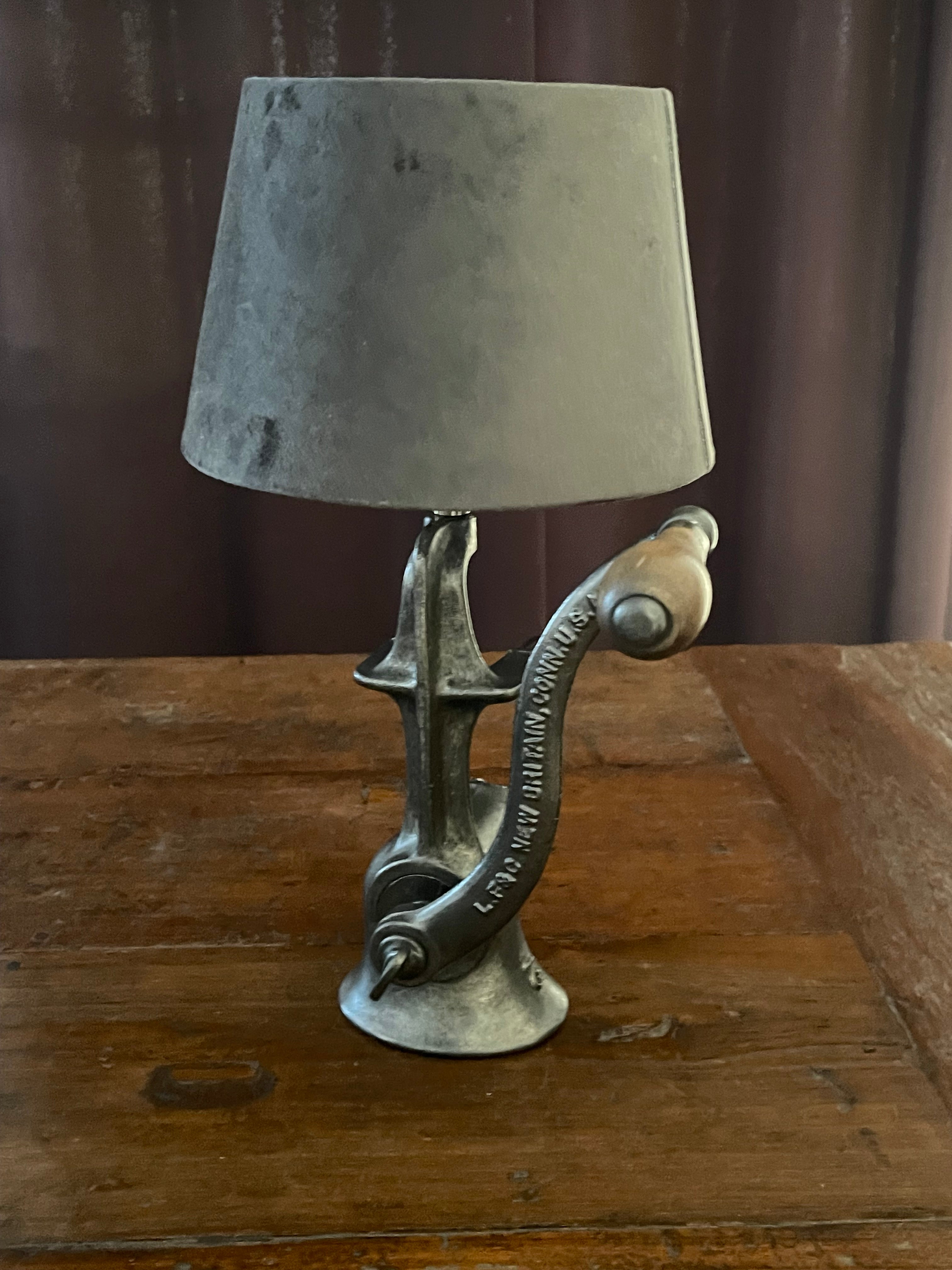Lampe Industrielle Hachoir américain rare